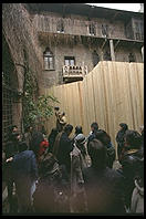 A tour group in Juliet's garden, Verona