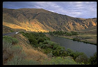 Yakima River Valley (Washington State).